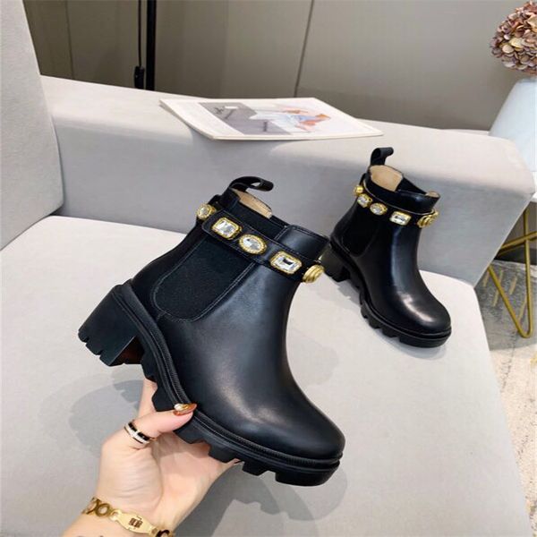 boots for women fall/winter new season leather material luxury designer packaging height to the ankle a8, Black
boots for women fall/winter new season leather material luxury designer packaging height to the ankle a8, Black