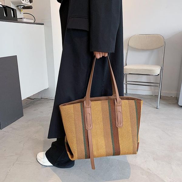 evening bags fashion portable single-shoulder waterproof ladies bag high-grade pu material outdoor leisure outing travel student
evening bags fashion portable single-shoulder waterproof ladies bag high-grade pu material outdoor leisure outing travel student