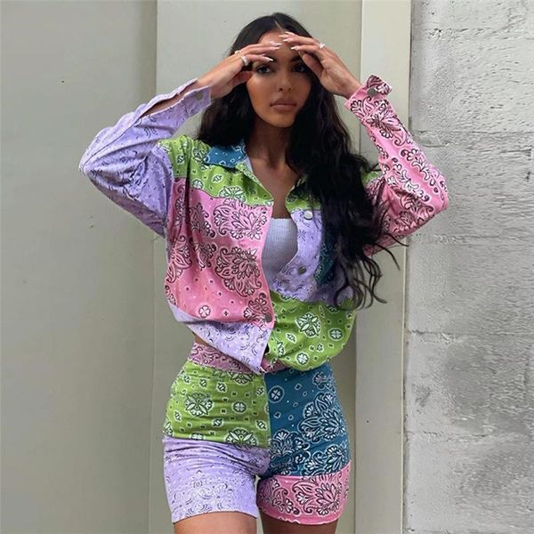 women's tracksuits fashion summer single breasted long sleeved printing bag hip shorts casual suit 2 piece set, Gray
women's tracksuits fashion summer single breasted long sleeved printing bag hip shorts casual suit 2 piece set, Gray