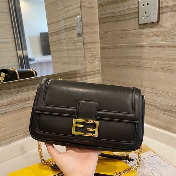 women luxurys designers bags 2021 womens handbags purses designer crossbody wallet bag louisbags_18 hand genuine leather brand original net
women luxurys designers bags 2021 womens handbags purses designer crossbody wallet bag louisbags_18 hand genuine leather brand original net