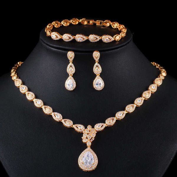 cwwzircons luxury cubic zirconia 585 gold water drop earring necklace bracelet wedding party costume bride jewelry sets t402 h1022, Silver
cwwzircons luxury cubic zirconia 585 gold water drop earring necklace bracelet wedding party costume bride jewelry sets t402 h1022, Silver
