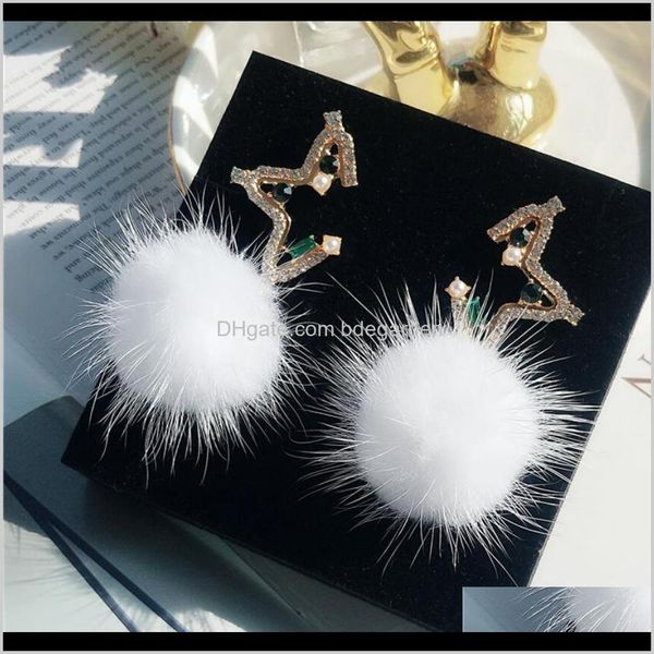 drop delivery 2021 jewelry s925 sterling sier needle for women five-pointed star fur ball charm earrings fashion of mmnia, Golden
drop delivery 2021 jewelry s925 sterling sier needle for women five-pointed star fur ball charm earrings fashion of mmnia, Golden