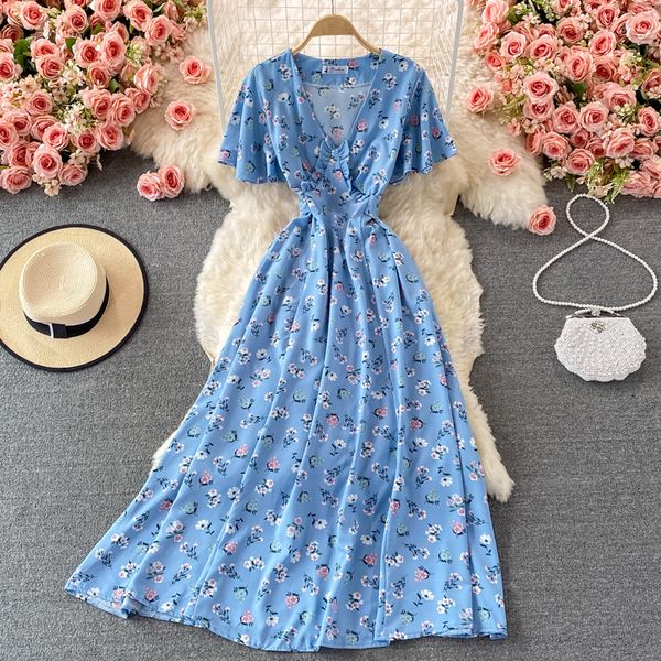 vintage women floral long dress v-neck short sleeve high waist big swing casual vestidos summer female robe 2021 new robe, Black;gray
vintage women floral long dress v-neck short sleeve high waist big swing casual vestidos summer female robe 2021 new robe, Black;gray