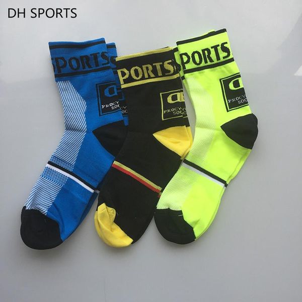 sports socks 6 color dh sport professional mountain bike cycling outdoor protect feet breathable wicking men bicycle, Black 
sports socks 6 color dh sport professional mountain bike cycling outdoor protect feet breathable wicking men bicycle, Black