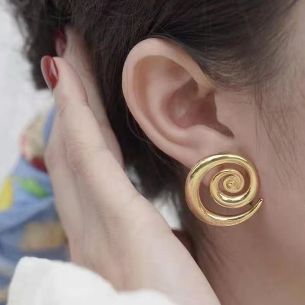high polished stud earring fashion jewelry unique design studs earrings for women party wedding gifts wholesale, Golden;silver
high polished stud earring fashion jewelry unique design studs earrings for women party wedding gifts wholesale, Golden;silver