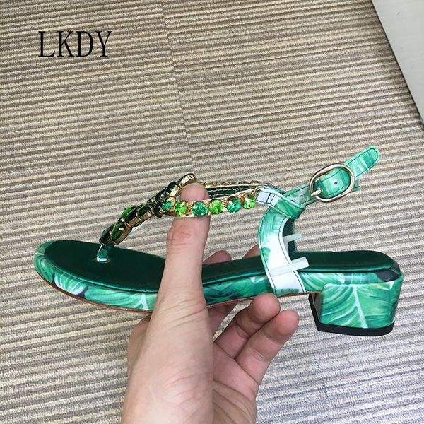 dress shoes 2021 lkdy women silk stitching leather inlaid natural diamond garden sandals high heel beach slippers 4.0cm, Black
dress shoes 2021 lkdy women silk stitching leather inlaid natural diamond garden sandals high heel beach slippers 4.0cm, Black