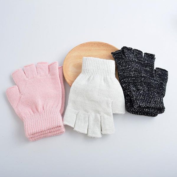 five fingers gloves female half refers to the fingerless knitting cycling de femmes guantes moto mujer hiver, Blue;gray
five fingers gloves female half refers to the fingerless knitting cycling de femmes guantes moto mujer hiver, Blue;gray