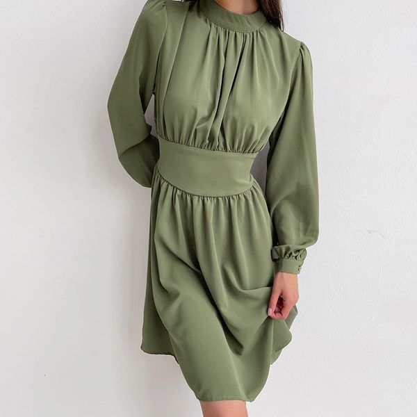 as a woman's tight waist elegant green turtleneck plied design dress long female sleeve fine vintage feminine style, Black;gray
as a woman's tight waist elegant green turtleneck plied design dress long female sleeve fine vintage feminine style, Black;gray