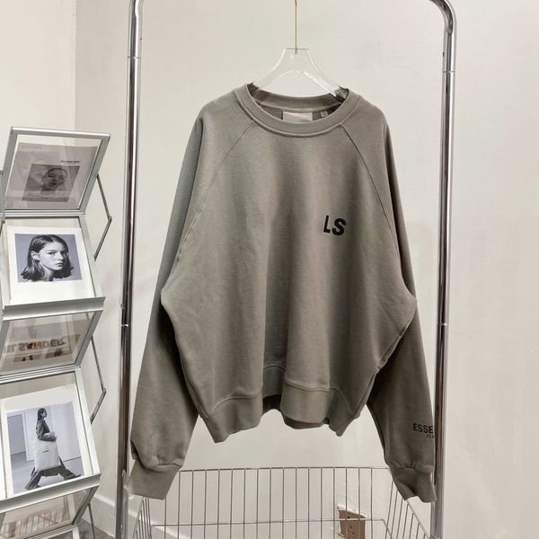 design clothing silicone letter loose large sweater round neck couple neutral simple pullover terry long sleeve qingdao, Black
design clothing silicone letter loose large sweater round neck couple neutral simple pullover terry long sleeve qingdao, Black