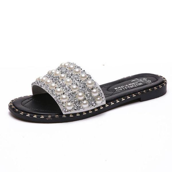 slippers 2021 summer style female wear pearl casual word sequin fashion flat slippers., Black
slippers 2021 summer style female wear pearl casual word sequin fashion flat slippers., Black