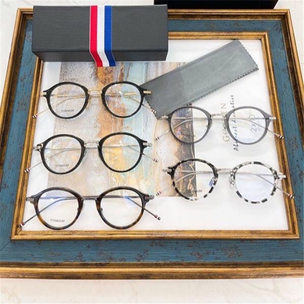 pure titanium tb908 spectacle women's net can be equipped with degrees, round shape, large face, thin plain light, myopia frame, White;black
pure titanium tb908 spectacle women's net can be equipped with degrees, round shape, large face, thin plain light, myopia frame, White;black