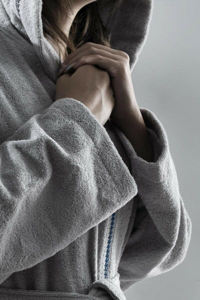 towel profundo robe fog-extra yumusak, modern and private design 100 cotton kapusonlu turkish
towel profundo robe fog-extra yumusak, modern and private design 100 cotton kapusonlu turkish