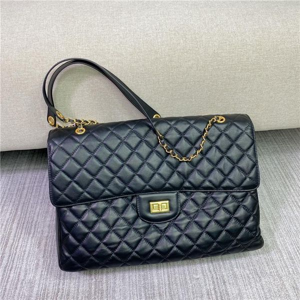 evening bags 2021 first layer cowhide diamond check chain super large bag capacity shoulder messenger commuter female shopping
evening bags 2021 first layer cowhide diamond check chain super large bag capacity shoulder messenger commuter female shopping