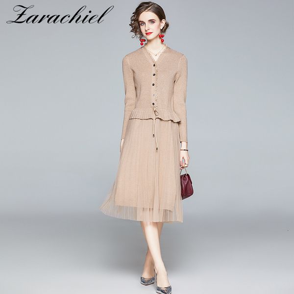 dresses fashion v-neck buttons ladies knitted mesh autumn full sleeve elastic attched women ol sweater pleated, Black;gray
dresses fashion v-neck buttons ladies knitted mesh autumn full sleeve elastic attched women ol sweater pleated, Black;gray