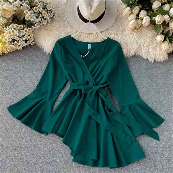 women's blouses & shirts slim waist lace up irregular temperament blouse v neck flare long sleeve ruffles blusas autumn spring shirt v2, White
women's blouses & shirts slim waist lace up irregular temperament blouse v neck flare long sleeve ruffles blusas autumn spring shirt v2, White