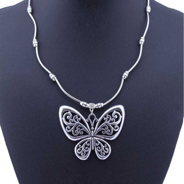 women's hollow butterfly tibetan silver pendant necklaces gstqn013 fashion gift national style women diy necklace pendants
women's hollow butterfly tibetan silver pendant necklaces gstqn013 fashion gift national style women diy necklace pendants