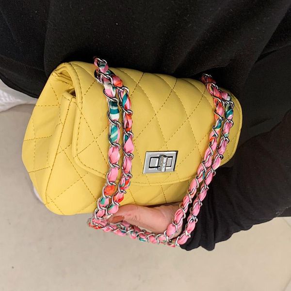 lingge chain underarm bag 2021 summer fashion women's designer pu leather shoulder messenger cross body
lingge chain underarm bag 2021 summer fashion women's designer pu leather shoulder messenger cross body