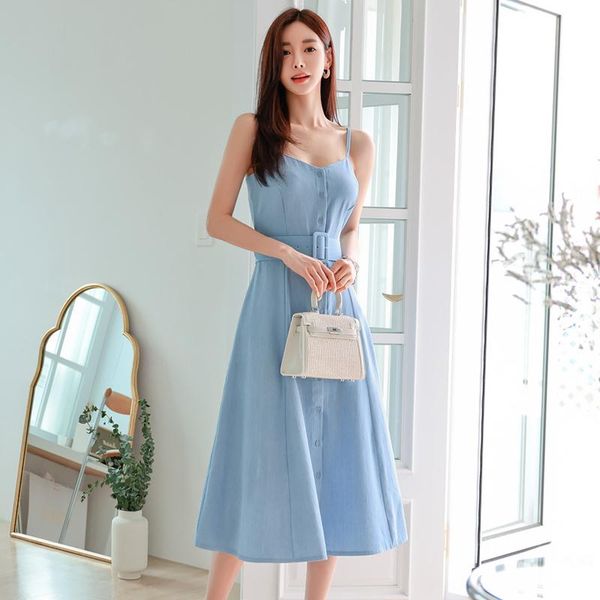 casual dresses 2021 summer denim a-line lively suspender dress women mid-calf swing sleeveless strap vestidos, Black;gray
casual dresses 2021 summer denim a-line lively suspender dress women mid-calf swing sleeveless strap vestidos, Black;gray