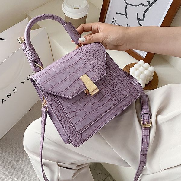 purple crocodile pattern pu leather crossbody bags for women 2021 mini shoulder handbags female summer tote bag
purple crocodile pattern pu leather crossbody bags for women 2021 mini shoulder handbags female summer tote bag