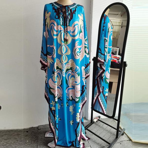 casual dresses 2021 summer fashion designer bohemian long dress women blue batwing sleeve printed loose vacation party robe, Black;gray
casual dresses 2021 summer fashion designer bohemian long dress women blue batwing sleeve printed loose vacation party robe, Black;gray