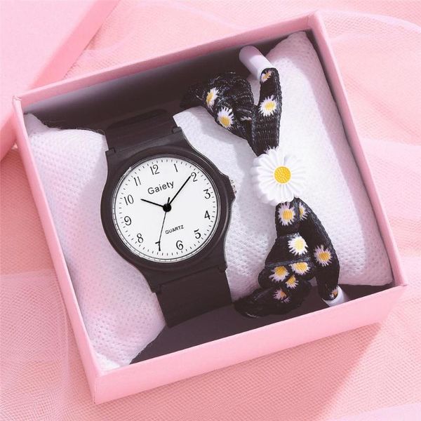 wristwatches women's watches fashion brand vintage silicone quartz watch women simple woman clock casual ladies montre feminino, Slivery;brown
wristwatches women's watches fashion brand vintage silicone quartz watch women simple woman clock casual ladies montre feminino, Slivery;brown