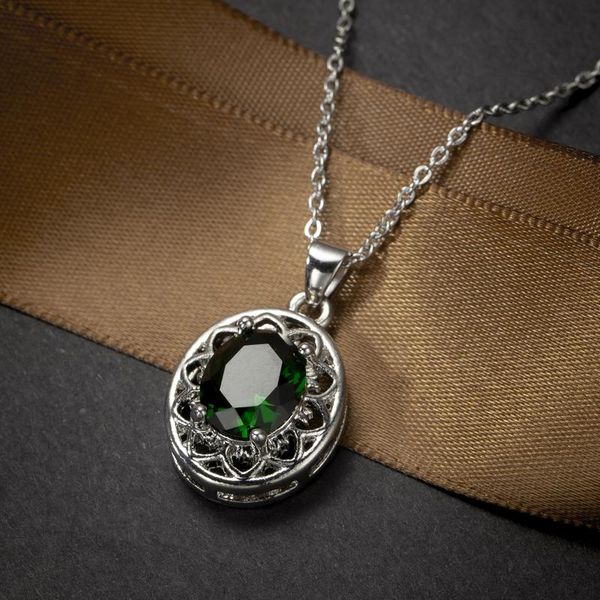 pendant necklace for women with green zircon oval luxury fine jewelry wedding engagement gift clavicle chain wholesale necklaces, Silver
pendant necklace for women with green zircon oval luxury fine jewelry wedding engagement gift clavicle chain wholesale necklaces, Silver