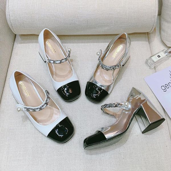 dress shoes round toe high heels shallow mouth pearl chain color matching mary jane retro princess women 2021, Black
dress shoes round toe high heels shallow mouth pearl chain color matching mary jane retro princess women 2021, Black