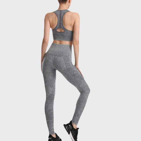 2021 seamls jacquard sportswear set hollow back sports bra hip tight yoga set, Gray
2021 seamls jacquard sportswear set hollow back sports bra hip tight yoga set, Gray