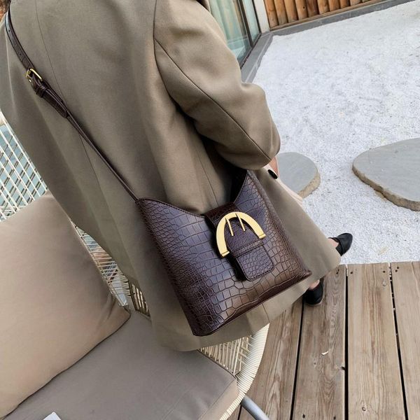 evening bags vintage pu leather bucket for women 2021 small solid color crossbody bag female shoulder messenger handbags
evening bags vintage pu leather bucket for women 2021 small solid color crossbody bag female shoulder messenger handbags