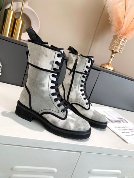 21 autumn/winter canvas motorcycle boots ladies lace miscellaneous dyed vamp size 35-41, Black
21 autumn/winter canvas motorcycle boots ladies lace miscellaneous dyed vamp size 35-41, Black