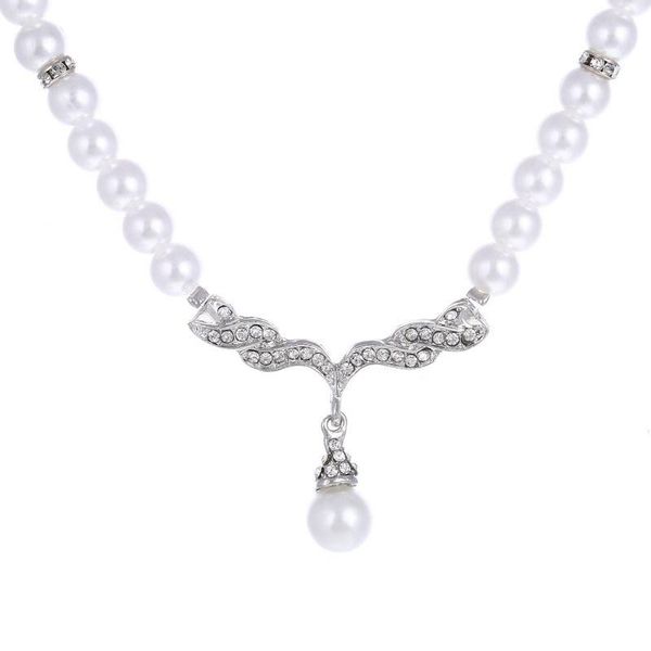 pendant necklaces alloy rhinestone pearl necklace and earrings suite two-piece wholesale aesthetic, Silver
pendant necklaces alloy rhinestone pearl necklace and earrings suite two-piece wholesale aesthetic, Silver