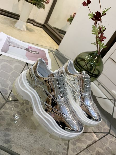 2021 classic designer luxury casual shoe sport thick soled white men's and women's printed leather lace-up, Black;red
2021 classic designer luxury casual shoe sport thick soled white men's and women's printed leather lace-up, Black;red