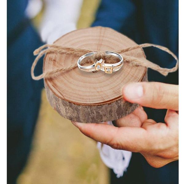valentine engagement jewelry holder ring display wedding pillow box 2pcs pillows wooden party favor
valentine engagement jewelry holder ring display wedding pillow box 2pcs pillows wooden party favor