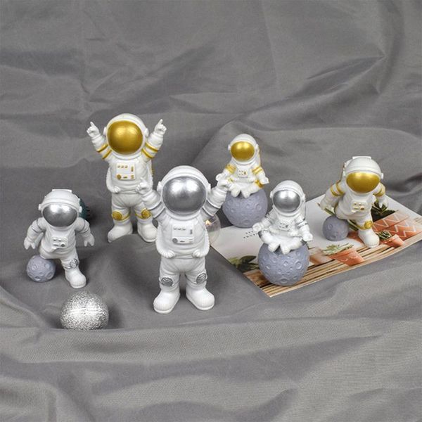 decorative objects & figurines 1 piece pvc astronauts 3 only installed silver micro landscape astronaut cake car decoration a cool tabletop
decorative objects & figurines 1 piece pvc astronauts 3 only installed silver micro landscape astronaut cake car decoration a cool tabletop