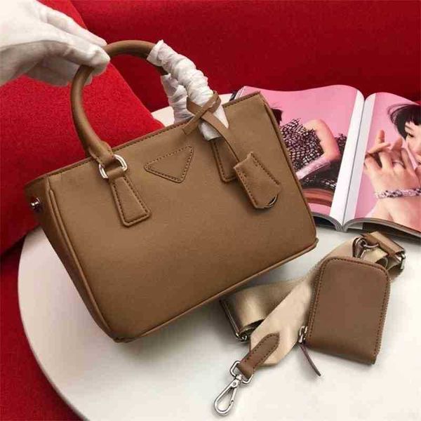 hanghhangbag luxury designer fashion hand handbag handbags backpack wallet purse shoulder crossbody tote bags mini bag real leather lar
hanghhangbag luxury designer fashion hand handbag handbags backpack wallet purse shoulder crossbody tote bags mini bag real leather lar