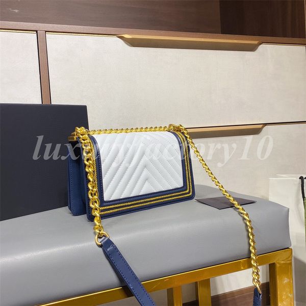 women genuine leather shoulder bag fashion crossbody bags ladies brand stripe chain classic small purse 2021
women genuine leather shoulder bag fashion crossbody bags ladies brand stripe chain classic small purse 2021