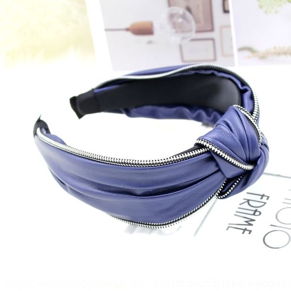 wULE korean version of spring and autumn skin pure color broad edge fashion hoop headbands metal bow butterfly zipper zipper hoop hair mask, Silver
wULE korean version of spring and autumn skin pure color broad edge fashion hoop headbands metal bow butterfly zipper zipper hoop hair mask, Silver