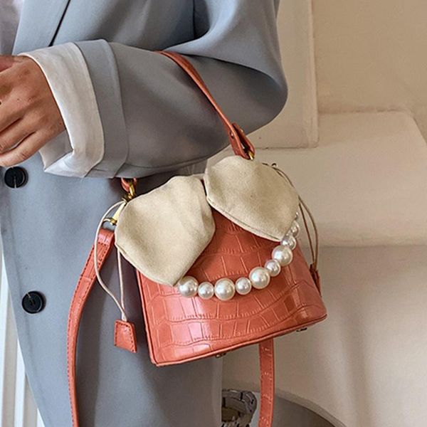 evening bags fashion summer 2021 bucket bag high-quality pu leather women's designer handbag drawstring shoulder messenger
evening bags fashion summer 2021 bucket bag high-quality pu leather women's designer handbag drawstring shoulder messenger