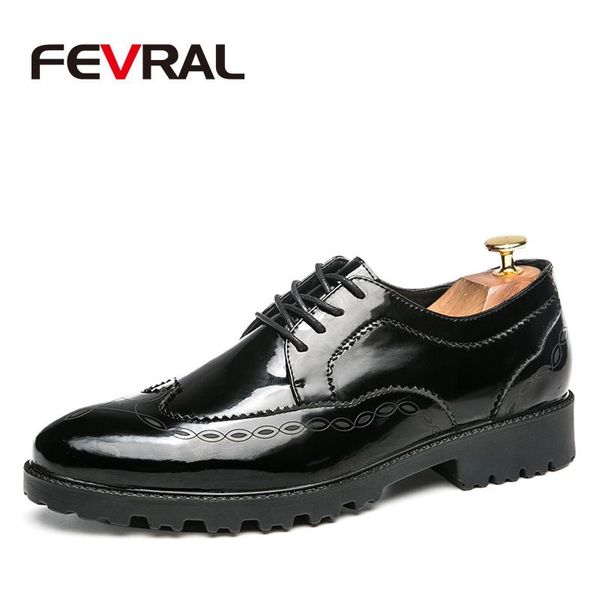 dress shoes fevral brand patent leather business men fashion retro oxford for office work flat formal size 38~47, Black
dress shoes fevral brand patent leather business men fashion retro oxford for office work flat formal size 38~47, Black