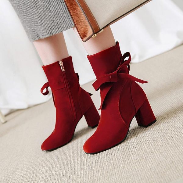 boots fashion ankle pu basic women round toe butterfly-knot solid high square heel zip winter shoes plus size, Black
boots fashion ankle pu basic women round toe butterfly-knot solid high square heel zip winter shoes plus size, Black