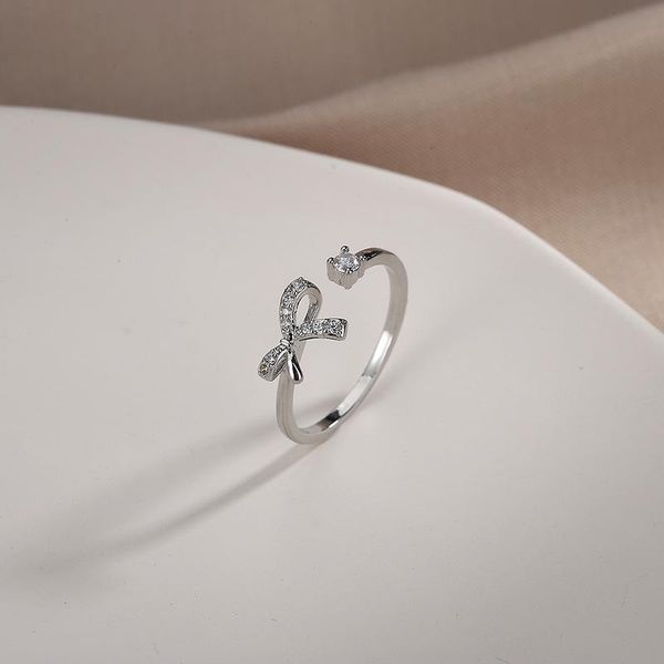 wedding rings 2021 silver color sparkling ring bow knot stackable brand micro pave cz flower bead for women jewelry, Slivery;golden
wedding rings 2021 silver color sparkling ring bow knot stackable brand micro pave cz flower bead for women jewelry, Slivery;golden