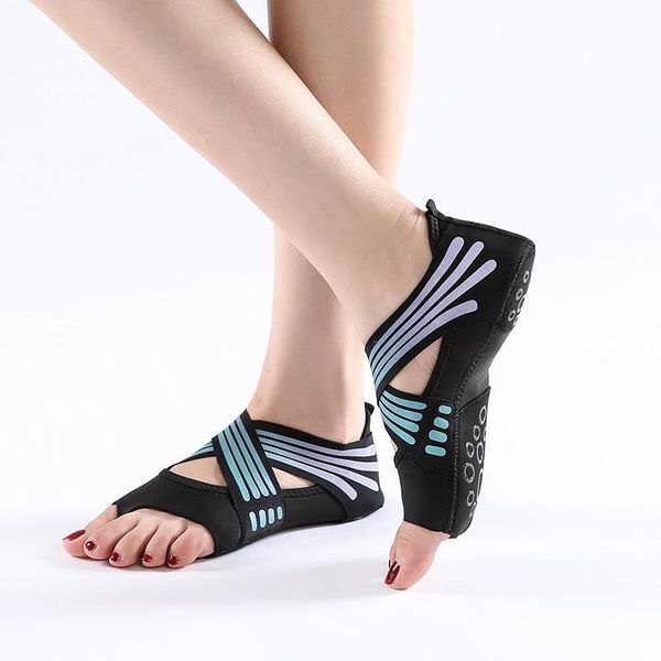 sports socks women sport yoga shoes non slip flat soft professional gym fitness dance ballet pilates beach slippers, Black
sports socks women sport yoga shoes non slip flat soft professional gym fitness dance ballet pilates beach slippers, Black