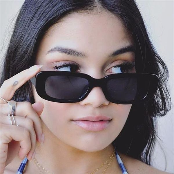 fashion vintage sunglasses women brand designer retro sunglass rectangle sun glasses female clear lens eyewears, White;black
fashion vintage sunglasses women brand designer retro sunglass rectangle sun glasses female clear lens eyewears, White;black