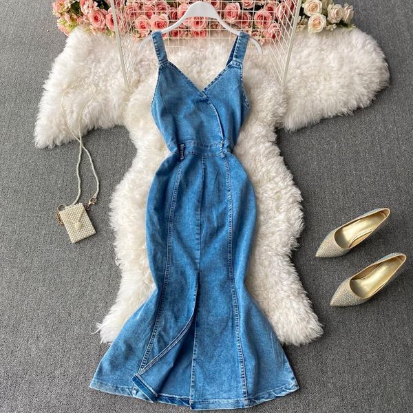 casual dresses women 2021 summer chic fashion all-match strap denim sundresses v-neck cute fishtail jean dress, Black;gray
casual dresses women 2021 summer chic fashion all-match strap denim sundresses v-neck cute fishtail jean dress, Black;gray
