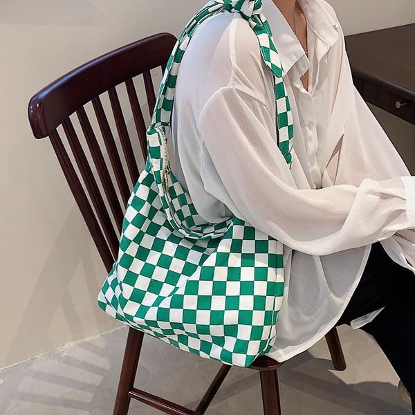 evening bags summer large capacity clash color plaid shoulder bag women nylon tote shopping girls student book handbags 2021
evening bags summer large capacity clash color plaid shoulder bag women nylon tote shopping girls student book handbags 2021