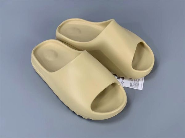 2021 kanye west slide slides slider bone slippers desert sand resin black flip flops mens for women sandals scuffs white loafers a08 
2021 kanye west slide slides slider bone slippers desert sand resin black flip flops mens for women sandals scuffs white loafers a08