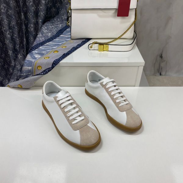 designer high-quality trendy casual women's shoes, fashionable and versatile, comfortable ,wear-resistant, Black
designer high-quality trendy casual women's shoes, fashionable and versatile, comfortable ,wear-resistant, Black