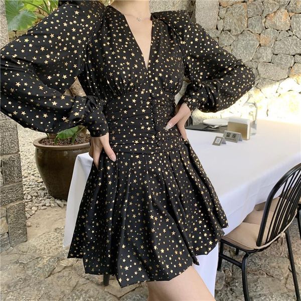 spring and autumn gothic women's black dress sukienka v-neck star print long sleeve pleated chiffon mini 210514, Black;gray
spring and autumn gothic women's black dress sukienka v-neck star print long sleeve pleated chiffon mini 210514, Black;gray