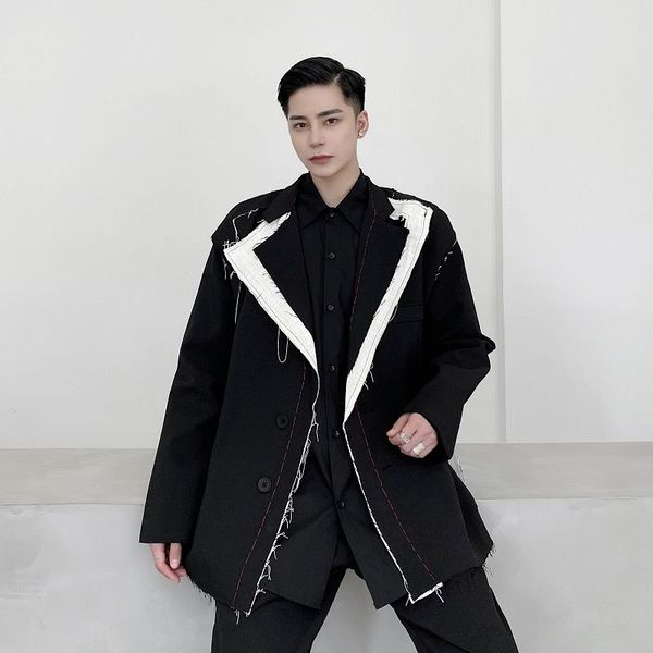 men's wear design blazers rough selvedge contrast color patchwork handmade bright line niche oversize suit coat, White;black
men's wear design blazers rough selvedge contrast color patchwork handmade bright line niche oversize suit coat, White;black