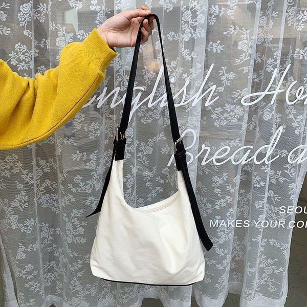 evening bags women shoulder large capacity canvas solid color travel messenger bag outdoor fashion crossbody handbags designer
evening bags women shoulder large capacity canvas solid color travel messenger bag outdoor fashion crossbody handbags designer